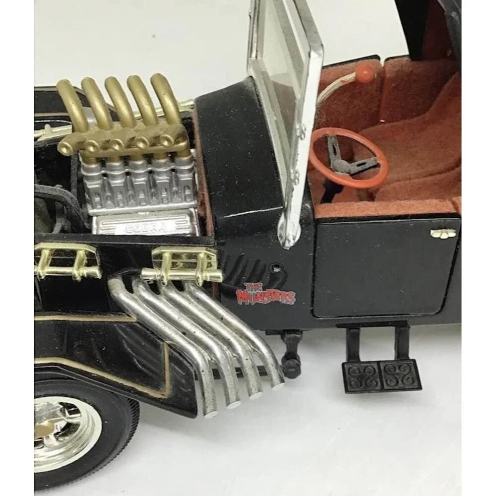 Ertl Munster Koach Model Car Vehicle Herse Black Diecast George Barris 1:18 Vtg
